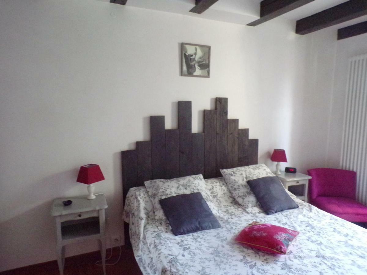 L'Oasis Bed & Breakfast Port-d'Envaux Ngoại thất bức ảnh